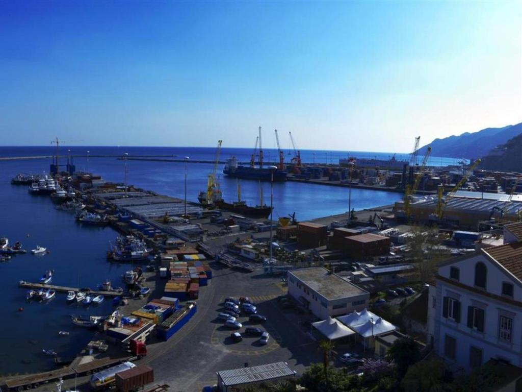 Barone Bed And Breakfast Salerno Buitenkant foto