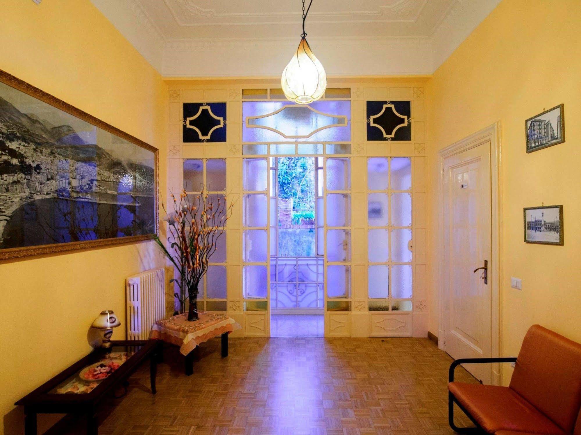 Barone Bed And Breakfast Salerno Buitenkant foto