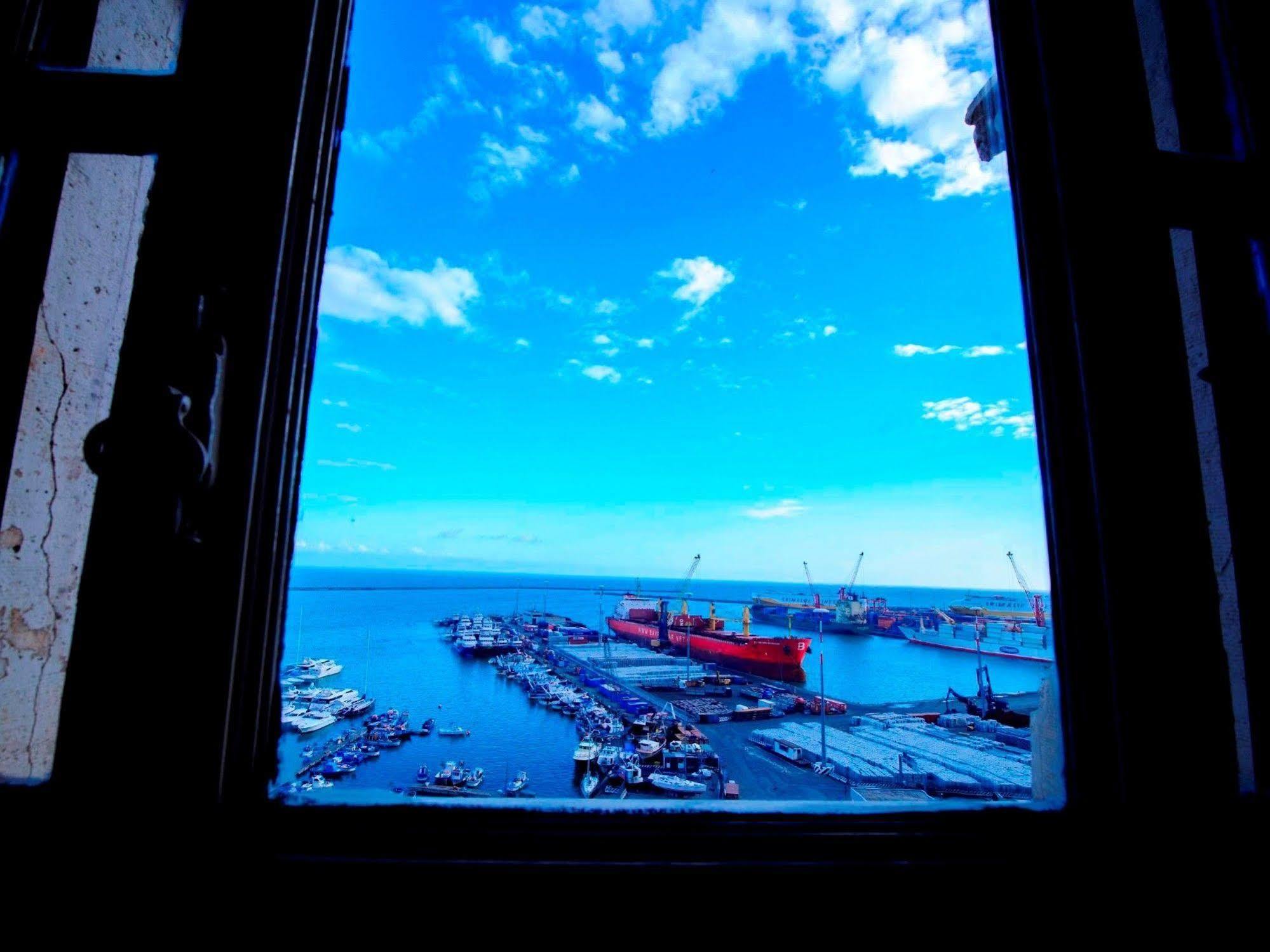 Barone Bed And Breakfast Salerno Buitenkant foto